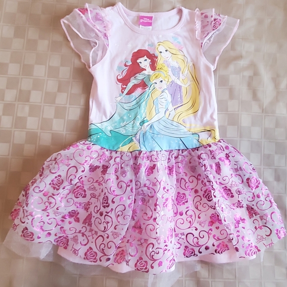 Princess dress - Picture 2 of 7